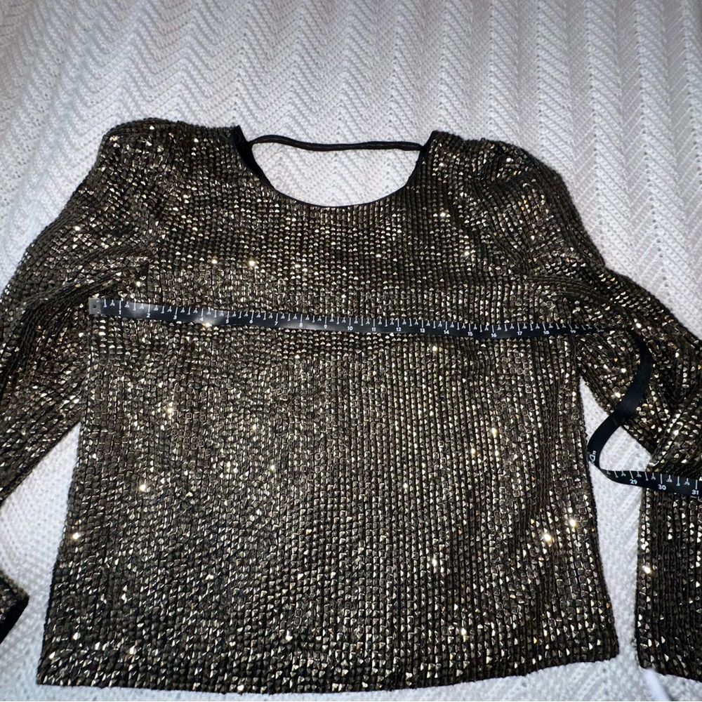 Women's Joie Gold Studded Top with Round Neck and V-neck Back - L - Picture 5 of 8